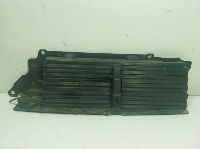 Żaluzja chłodnicy Land Rover LR043742 cena, od 200,24 USD