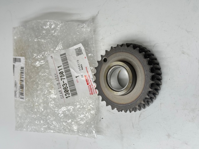 Do koszyka Koło zębatewalcowe wałka rozrządu silnika Toyota FORTUNER  N5, N6