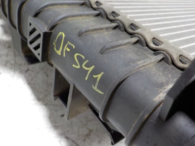 3M5H8005TJ Ford Chłodnica silnika