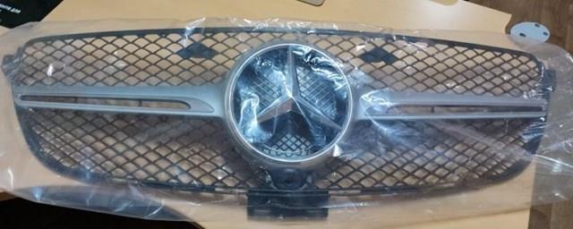 Do koszyka A2928880060 Mercedes Atrapa chłodnicy