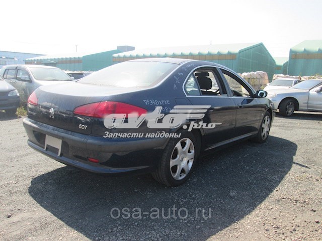 Zderzak tylny do Peugeot 607  9D, 9U