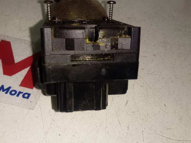 Przełącznik zespolony lewy Renault (RVI) 5010589561