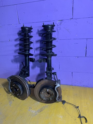 DD1V34700B Mazda Amortyzator przedni prawy