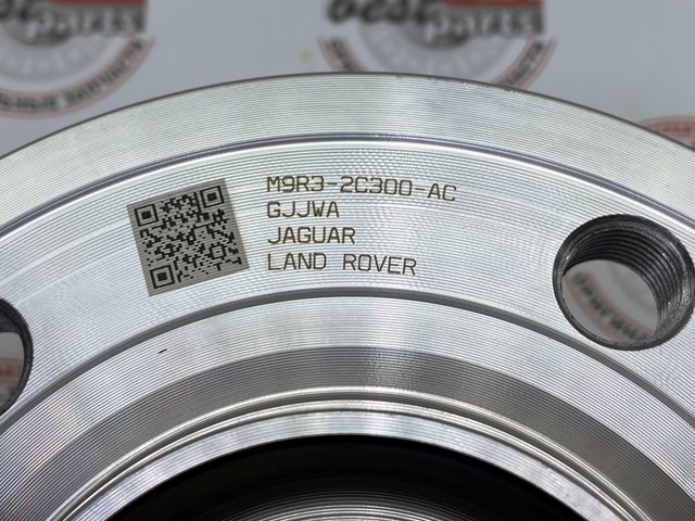  Land Rover LR152789 cena, od 504,33 USD