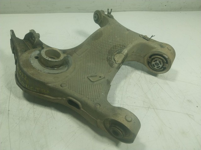 Wahacz zawieszenia tylnego dolny lewy T4A8082 Jaguar