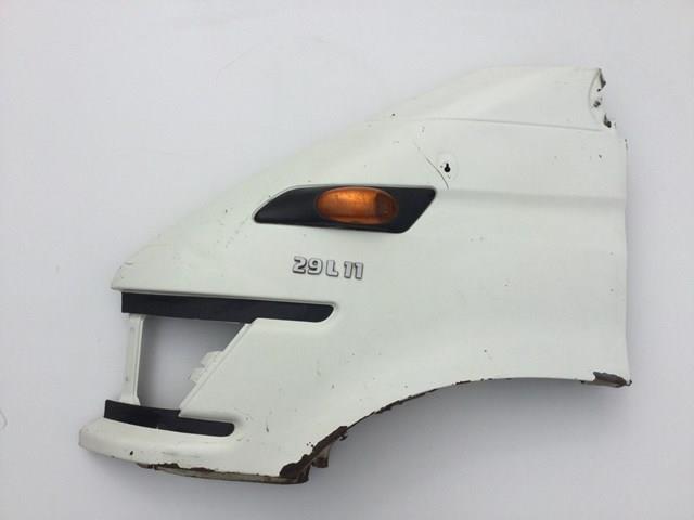  Błotnik przedni lewy Iveco Daily 3