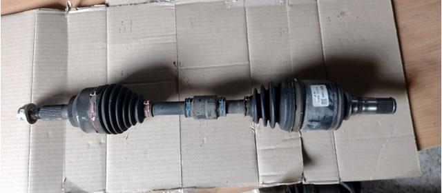 GG6125600A Mazda Półoś napędowa przednia lewa