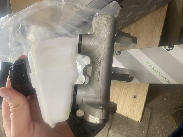 Główny cylinder hamulców Rider RD4340426505K cena, od 44,24 USD