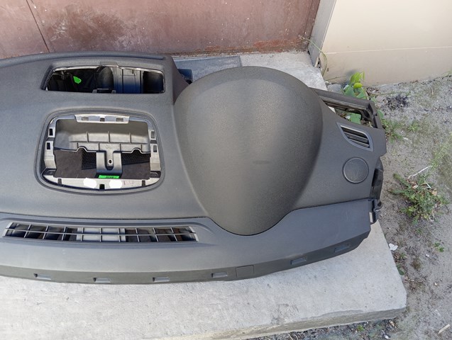  681000022R Renault (RVI)