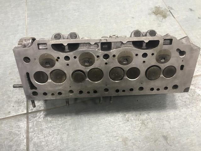 Głowica cylindrów 7701478460 Renault (RVI)