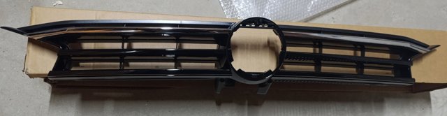 Atrapa chłodnicy Volkswagen Touran III minivan (5T1) (2015 - 2026) cena, od 111,94 USD
