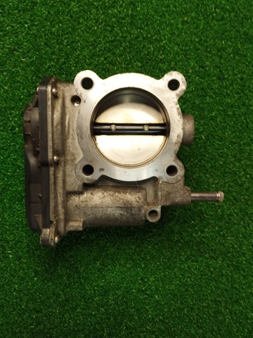 Przepustnica, komplet 2203037050 Toyota