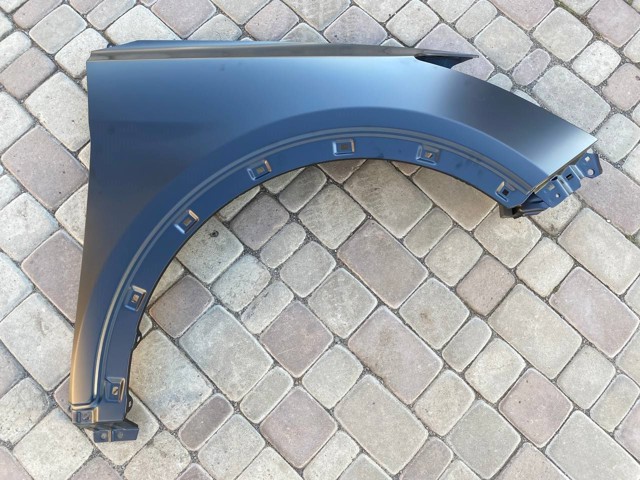 Błotnik przedni prawy Polcar 40X102 cena, od 66,81 USD
