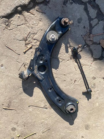 Sprężarka klimatyzacji BDGF61450 Mazda