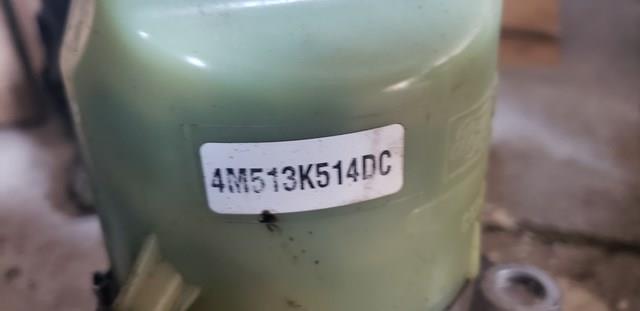 Pompa wspomagania hydraulicznego kierownicy 4M513K514DC Ford