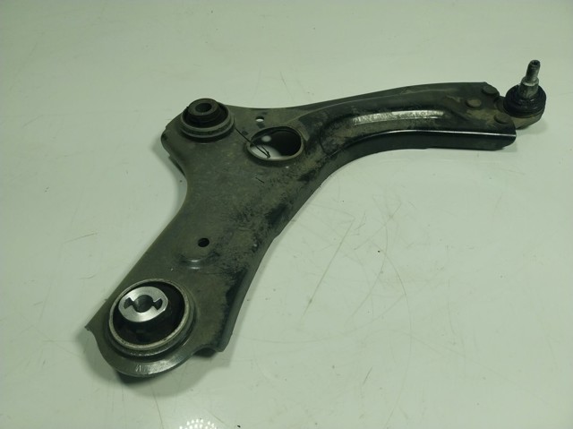545009574R Renault (RVI) Silentblock przedniego wahacza dolnego