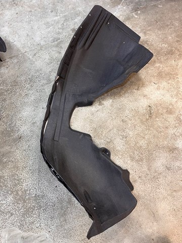 31298151 Volvo Nadkole błotnika przedniego prawe