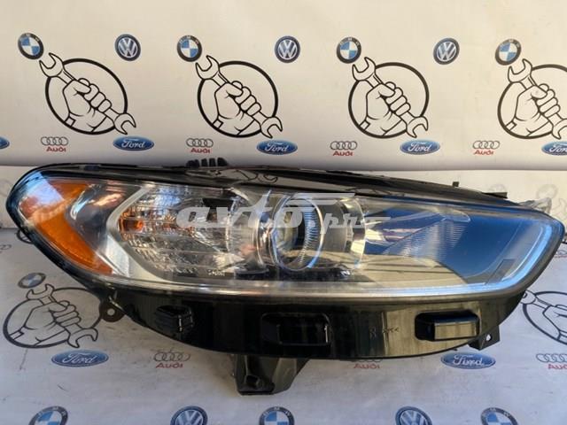 Reflektor prawy DS7313W029CD Ford
