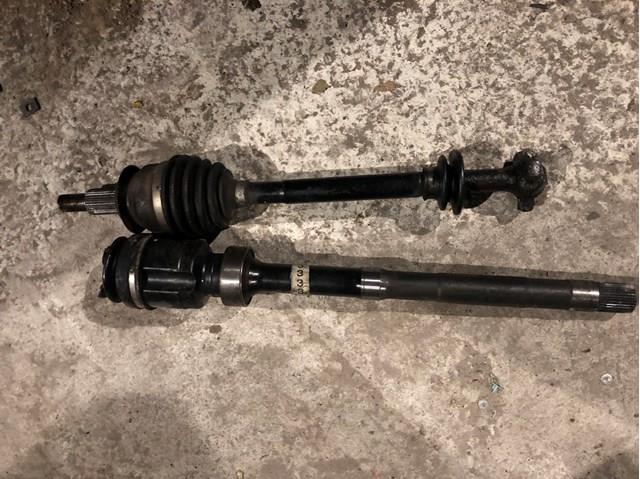 FTH82550X Mazda Półoś napędowa przednia prawa