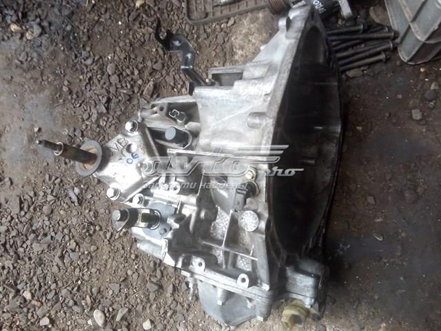 Do koszyka Mechaniczna skrzynia biegów w komplecie Peugeot Expert  224