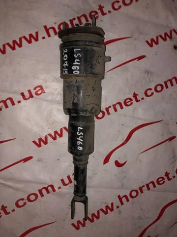 Amortyzator przedni prawy 4801050152 Toyota