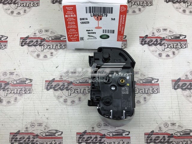 Zespół przełączników pod kierownicą Land Rover LR092579 cena, od 204,11 USD