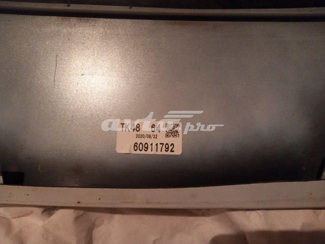 Listwa ochronna atrapy chłodnicy górna Mazda TK48507E1D64 cena, od 197,07 USD