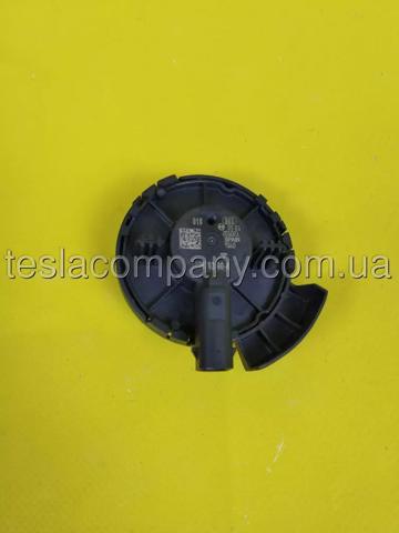 Czujnik AIRBAG przedni Tesla 103676200A cena, od 23,53 USD