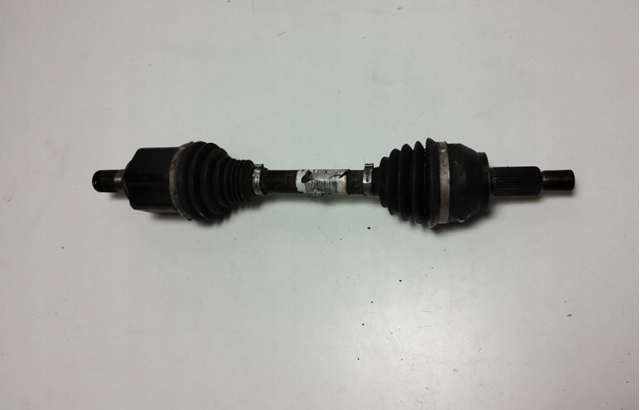  Land Rover LR061604