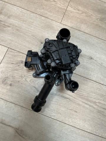 Obudowa termostatu 11538642559 BMW