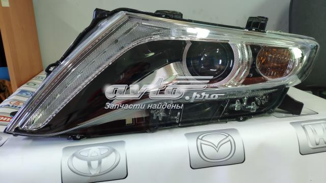 Reflektor lewy Toyota 811700T040 cena, od 2132,84 USD