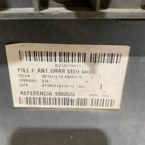 Zderzak przedni Mercedes A6398806970 cena, od 231,96 USD
