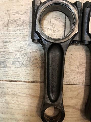 1231983 Ford Tłok, komplet do jednego cylindru, STD