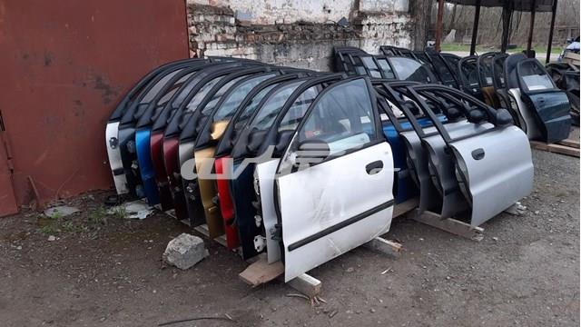 Do koszyka Drzwi przednie prawe Daewoo Lanos  KLAT