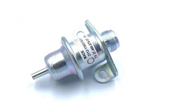Regulator ciśnienia paliwa w listwie paliwowej ВАЗ 2111 kombi (1995 - 2014) cena, od 17,01 USD