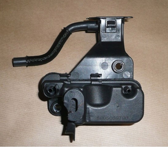 Zbiornik podciśnienia (tłumik) Peugeot/Citroen 9805069780 cena, od 56,40 USD