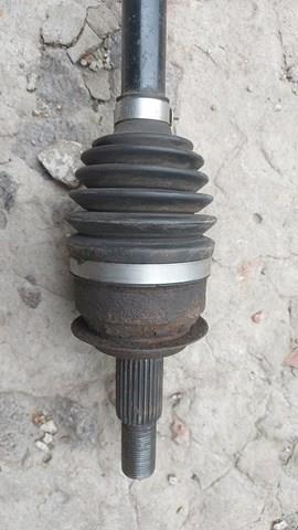 Półoś napędowa przednia lewa FTC32560X Mazda