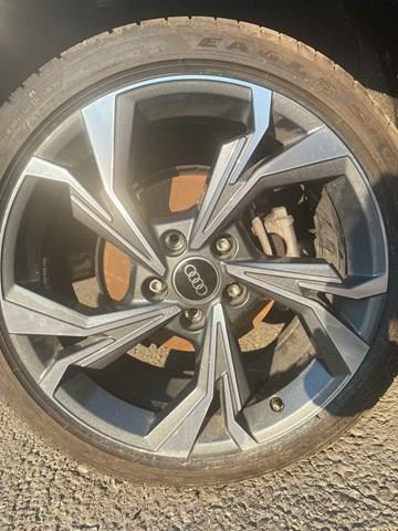 Felgi kół odlewane (lekkostopowe, tytanowe) 8Y0601025H VAG