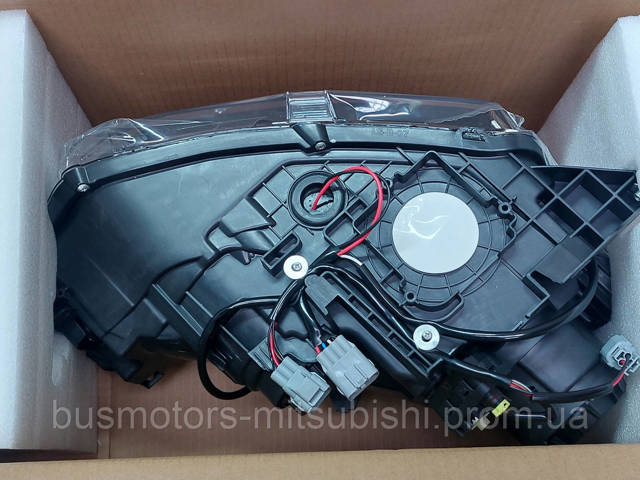 Reflektor lewy Mitsubishi 8301C203 cena, od 53,17 USD