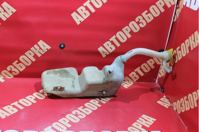 Do koszyka Zbiorniczek spryskiwacza szyb Volkswagen Sharan I 7M8, 7M9, 7M6