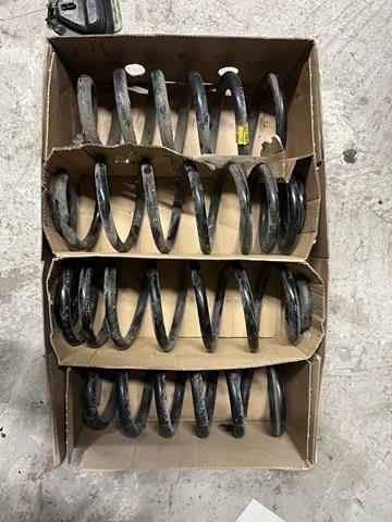 Do koszyka 33536779864 BMW Sprężyna tylna