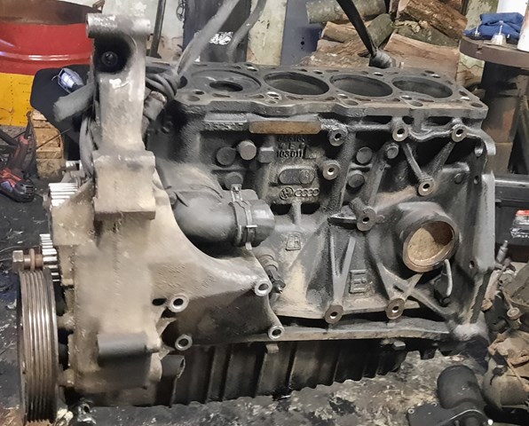 Silnik w komplecie Volkswagen Transporter T4 awangarda (70A, 70H, 7DA, 7DH) (1990 - 2003) cena, od  