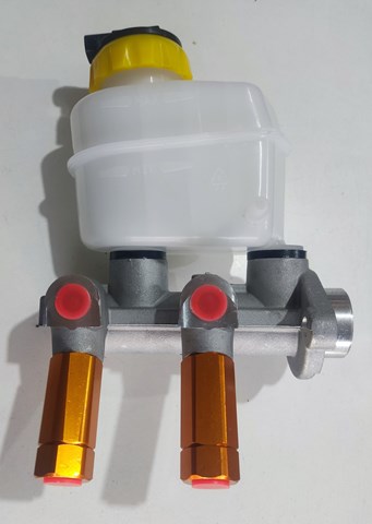 Do koszyka 426505 FSO Główny cylinder hamulców