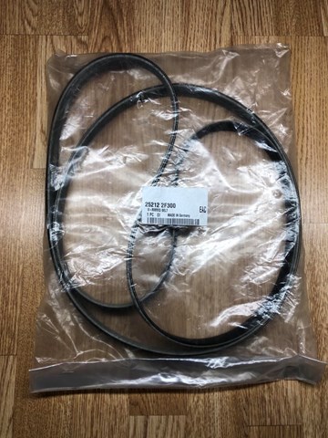 Pas napędowy mechanizmów Hyundai/Kia 252122F300