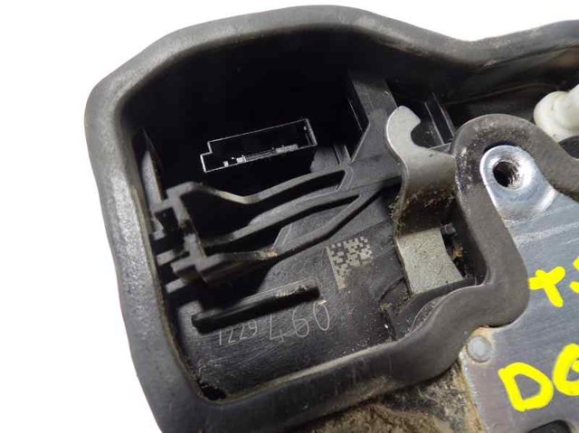 Zamek drzwi tylnych prawych BMW 51227276674