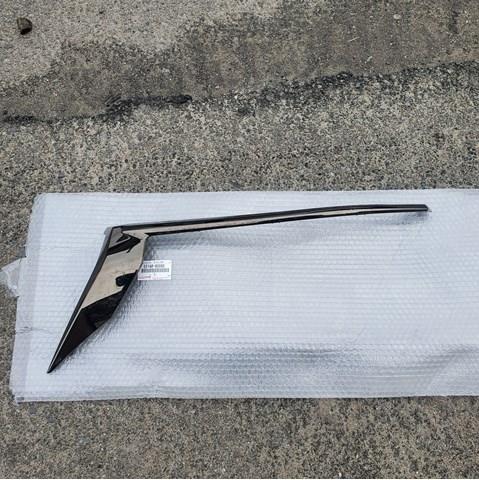 Ramka reflektora lewego 5314860060 Toyota