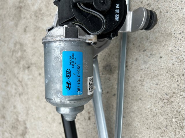 Do koszyka Silniczek wycieraczki szyby przedniej HYUNDAI Sonata VIII DN8