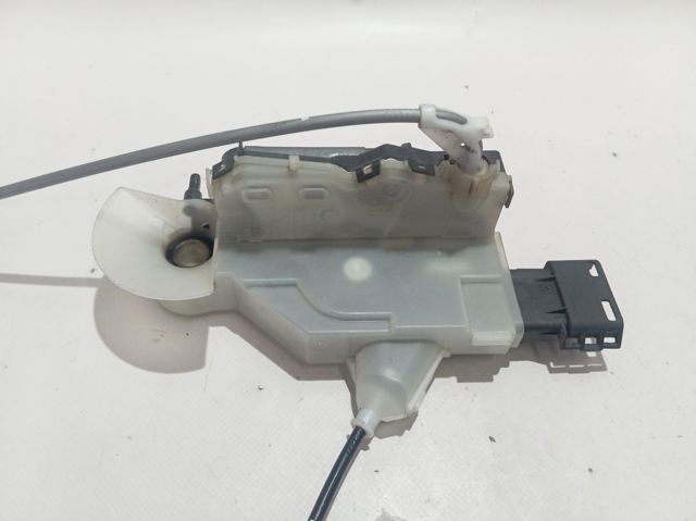 Zamek drzwi przednich lewych Peugeot/Citroen 9819027380 cena, od 57,94 USD