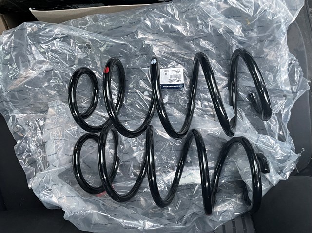 Sprężyna przednia do SsangYong Actyon  