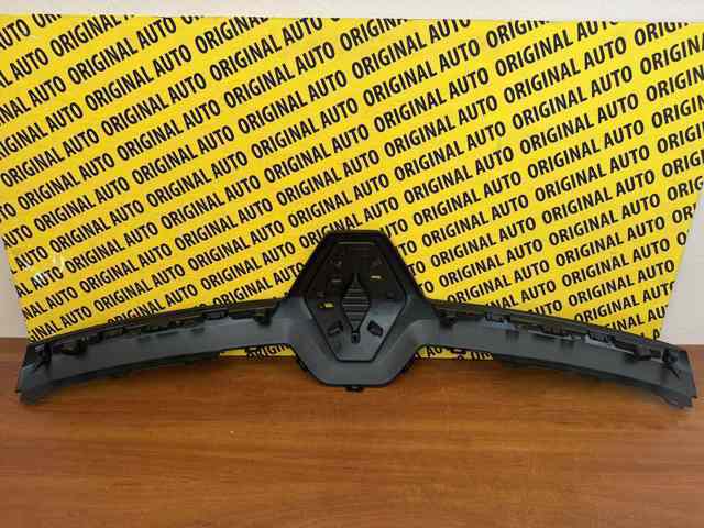 Listwa ochronna atrapy chłodnicy Renault (RVI) 623823514R